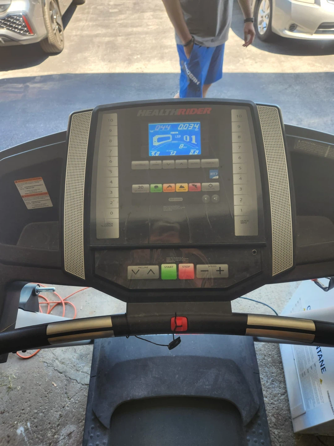 HealthRider Treadmill H70 - photo 2