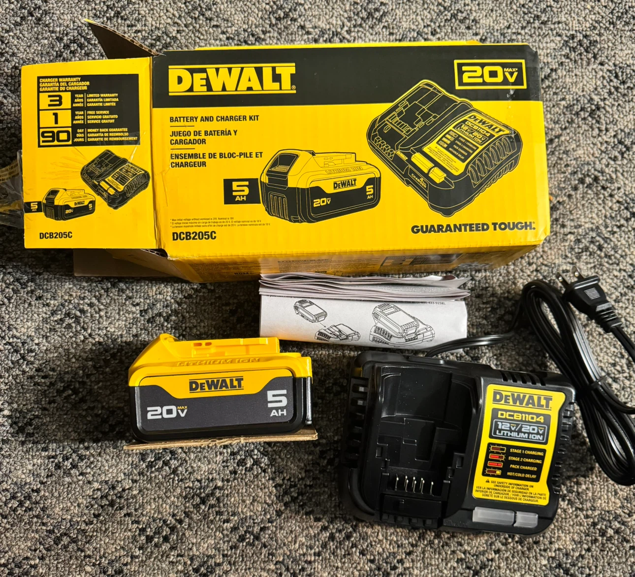 DeWalt 20V MAX Battery and Charger Kit - photo 2
