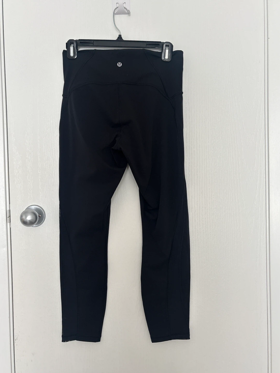 Lululemon Black Leggings size 8 - photo 2