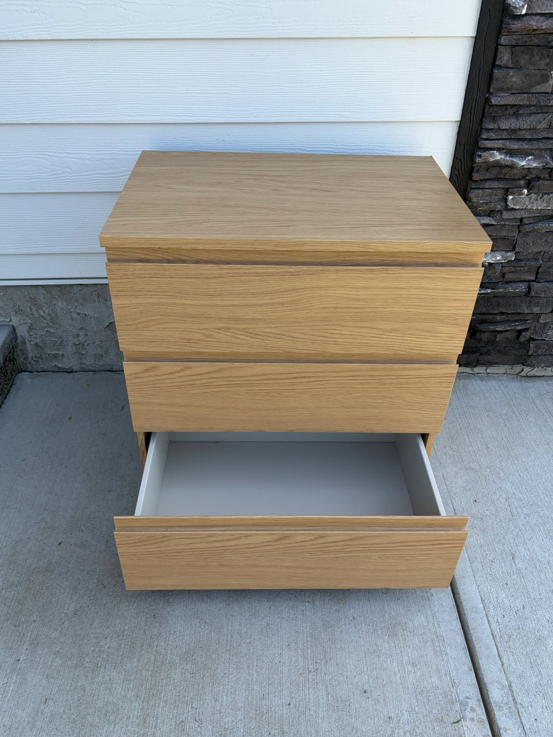 IKEA Dresser with 3 drawers - photo 4