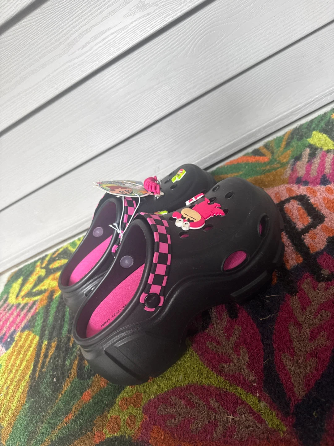 Black Platform Crocs with Pink Accents - photo 3
