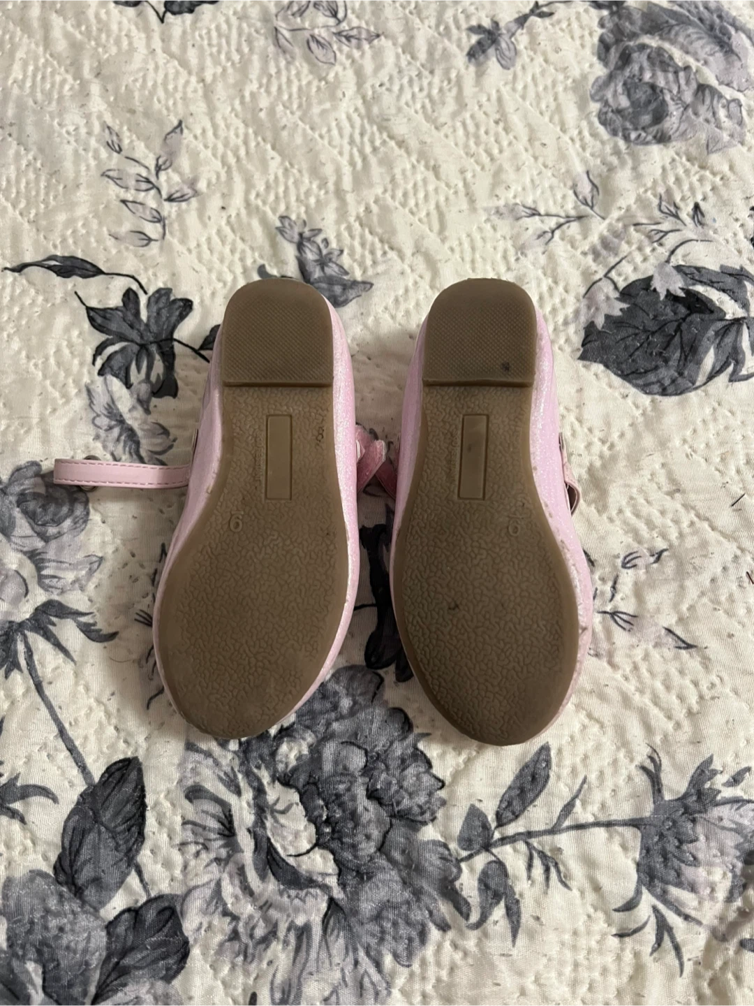 Toddlers girls shoes - photo 2