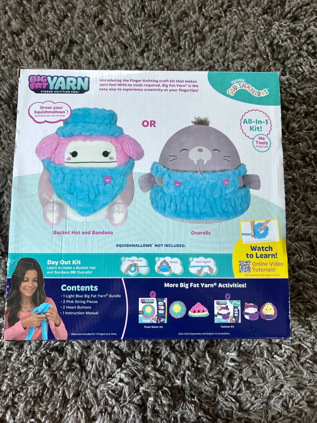 Big Fat Yarn Finger Knitting Craft Kit - Squishmallows Outfits - photo 2