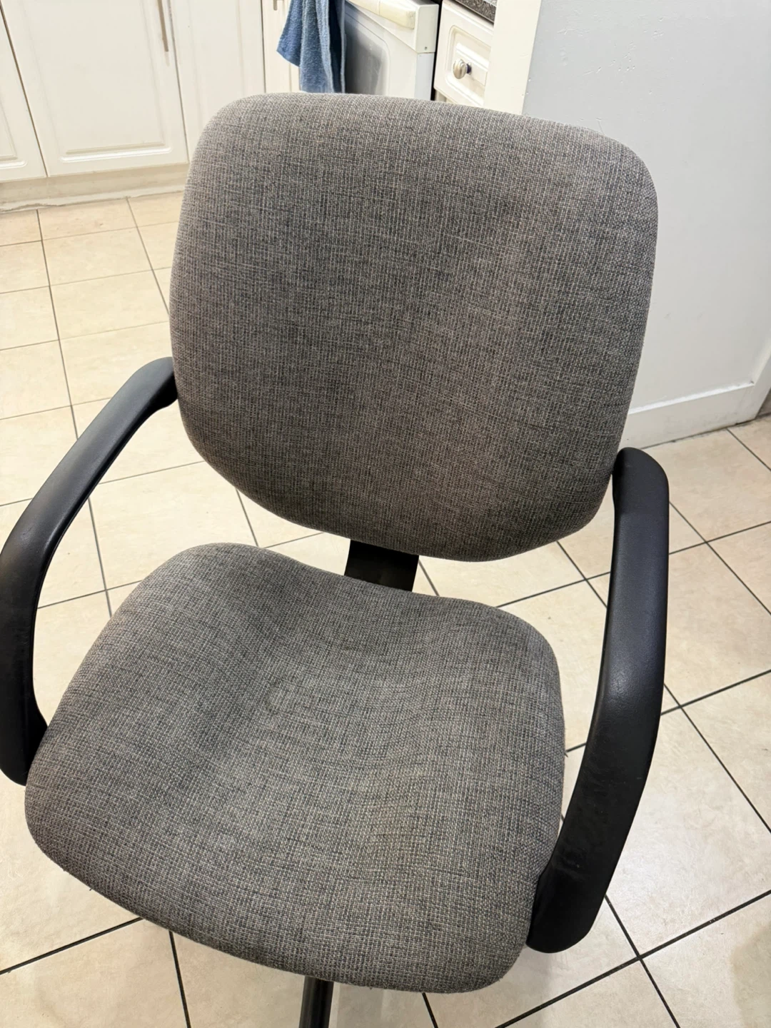 Office Chair - photo 2