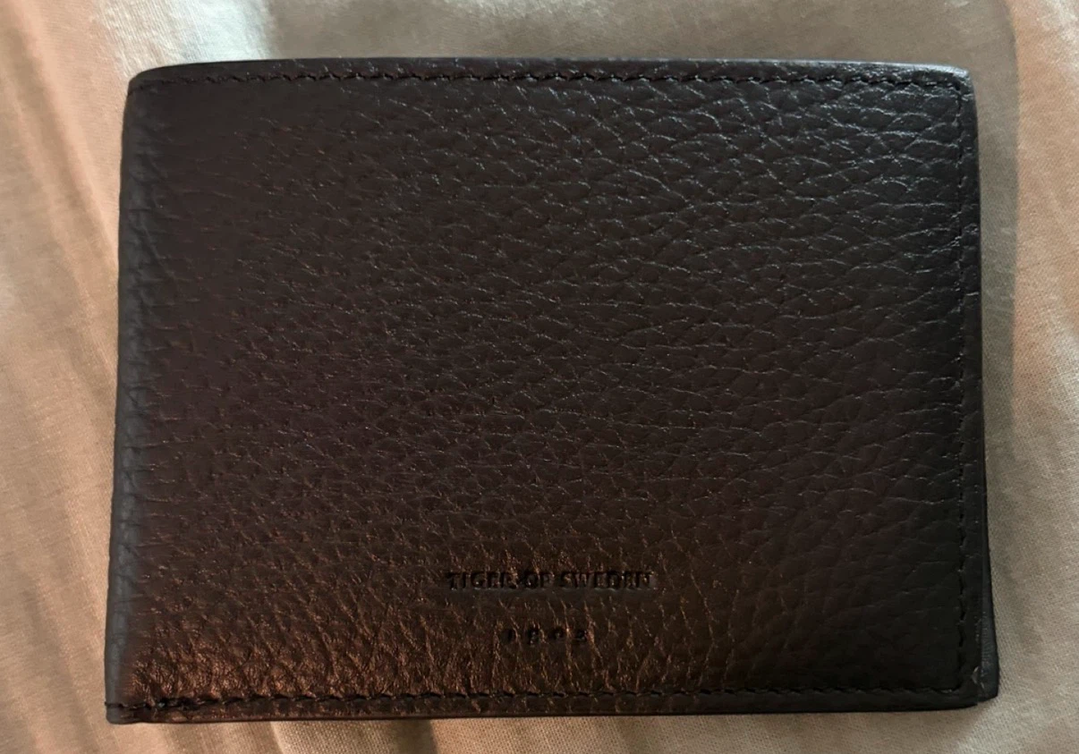 Tiger of Sweden Wivalius P Wallet Black Leather - photo 2