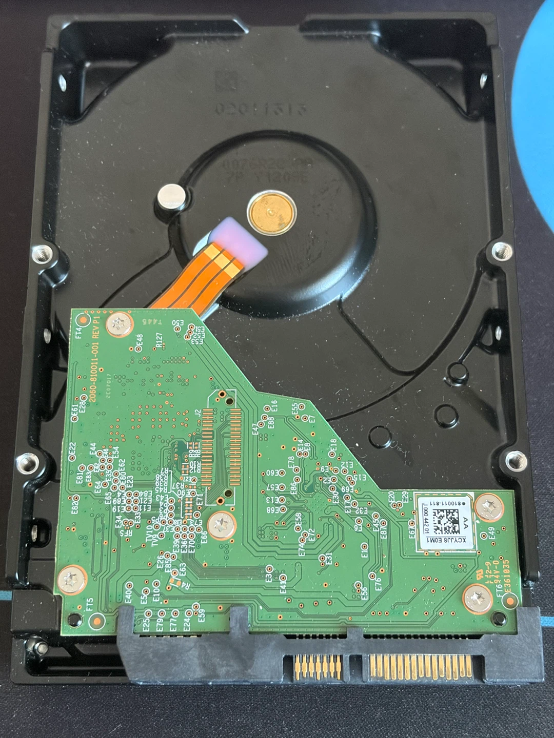 Western Digital 4TB Hard Drive - photo 2