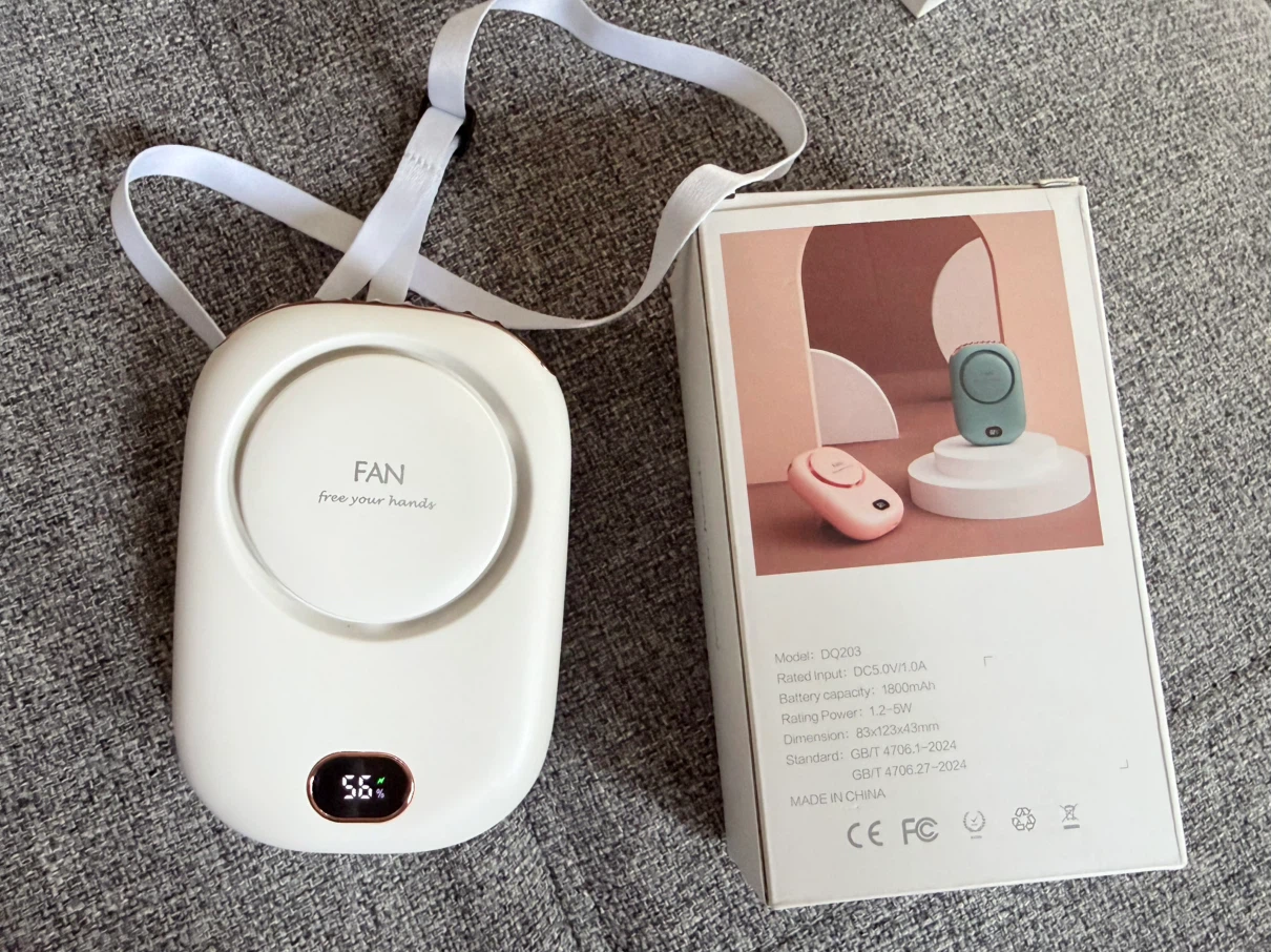 Wearable Neck Fan - photo 3