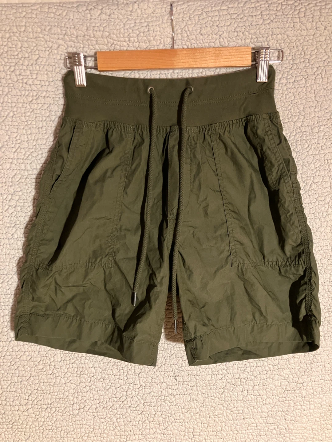 Joe Fresh Cargo Shorts - Olive Green - XS