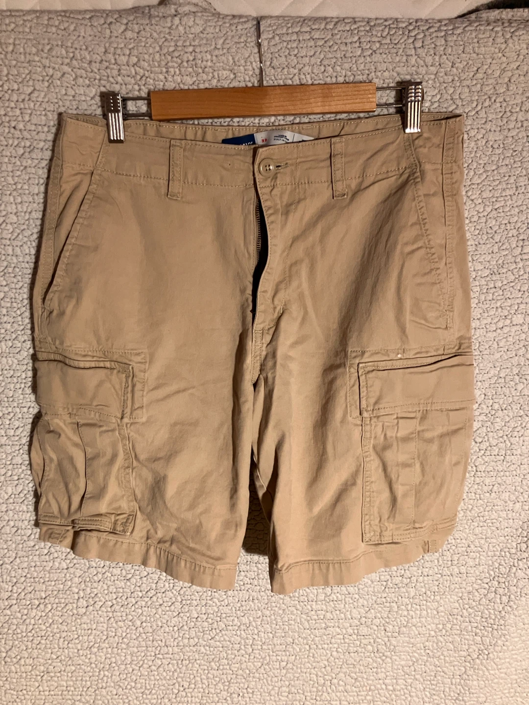 Old Navy Cargo Shorts Size 32