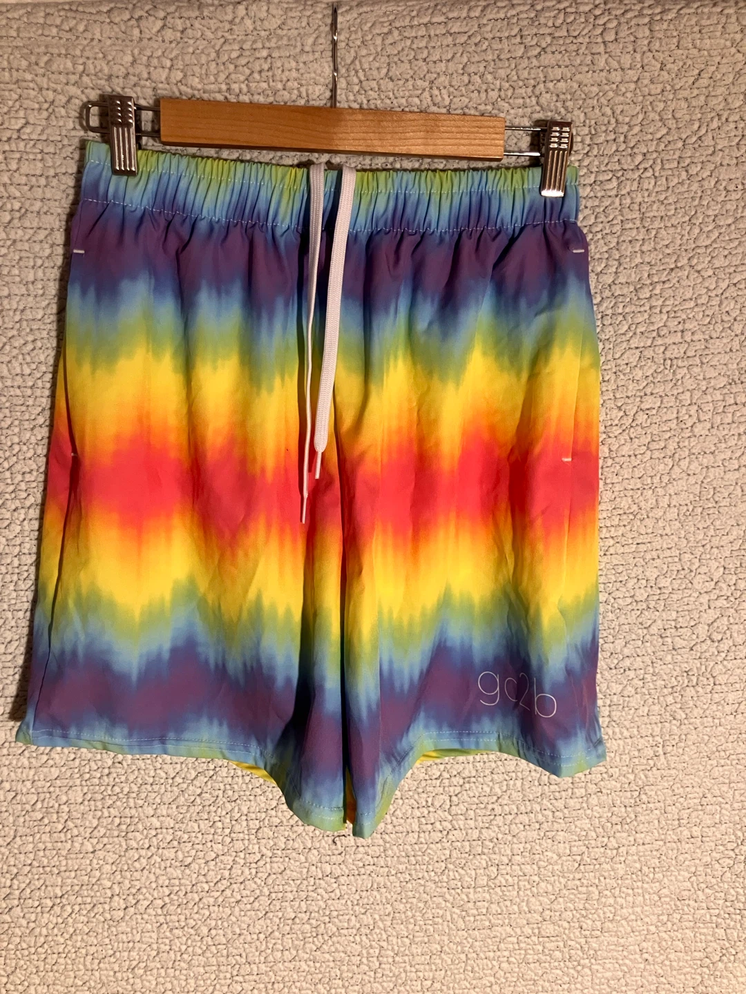 gc2b Rainbow Tie-Dye Shorts