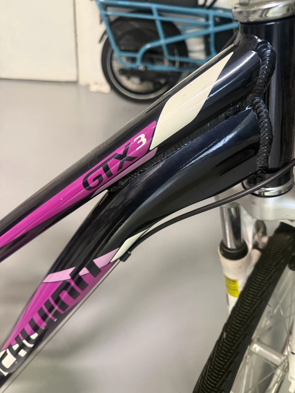 Schwinn GTX 3 Women's 7-Speed Bicycle - photo 4