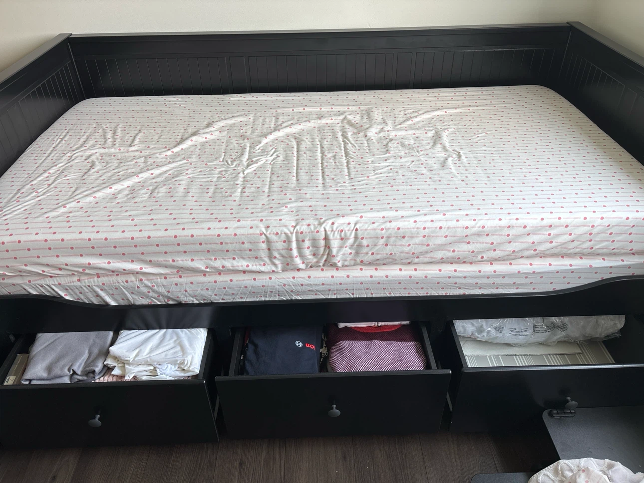 Black Daybed with 3 Storage Drawers