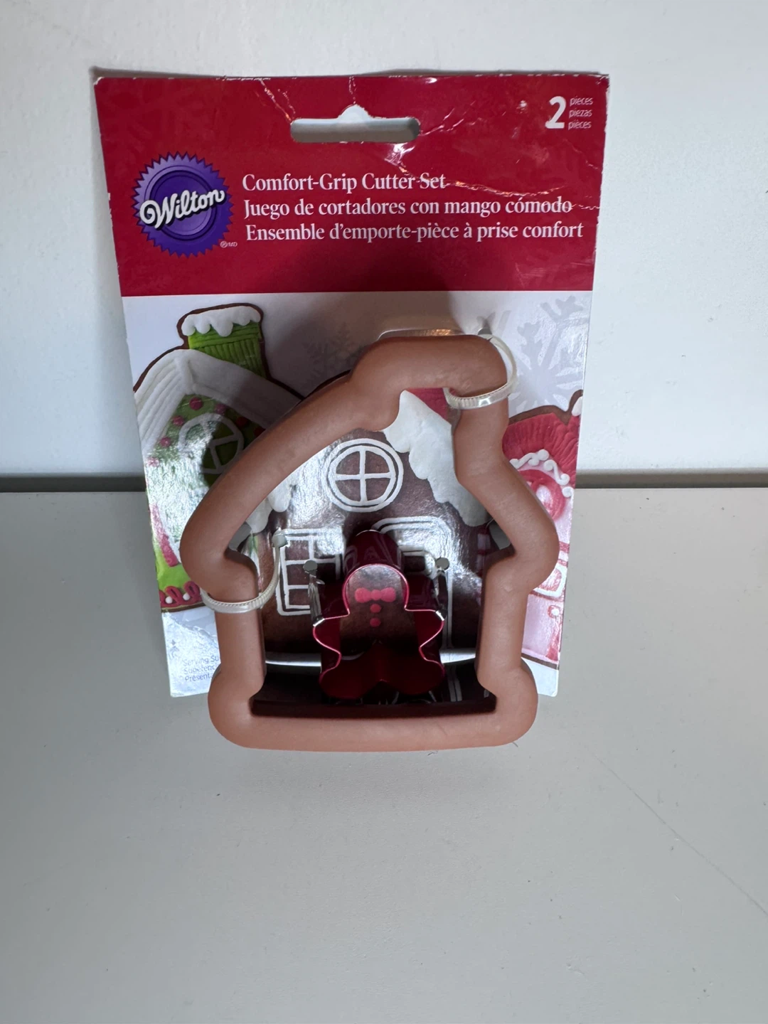 Wilton Comfort-Grip Cutter Set - Gingerbread House