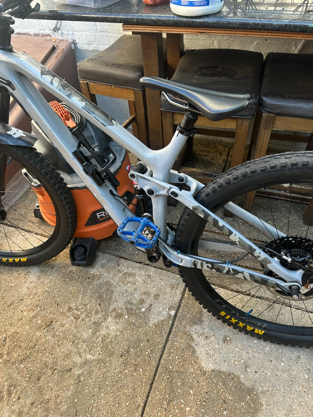 Yeti All Mountain Full Suspension Mountain Bike