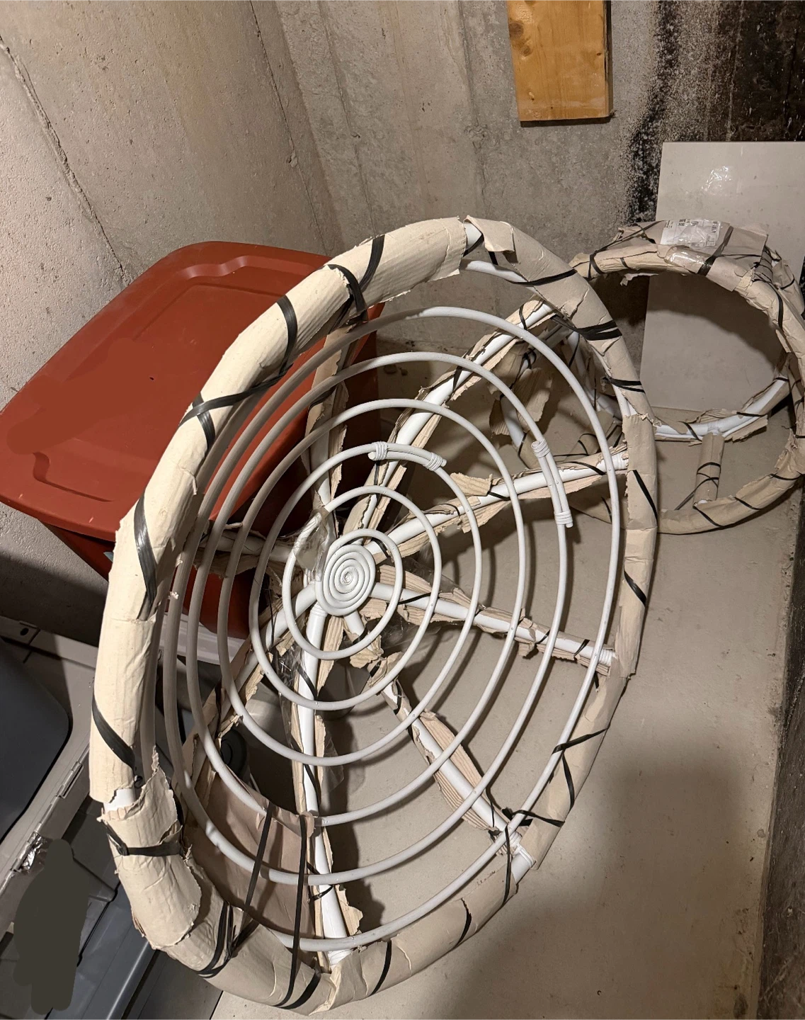 PAPASAN CHAIR (brand new still in packaging!)