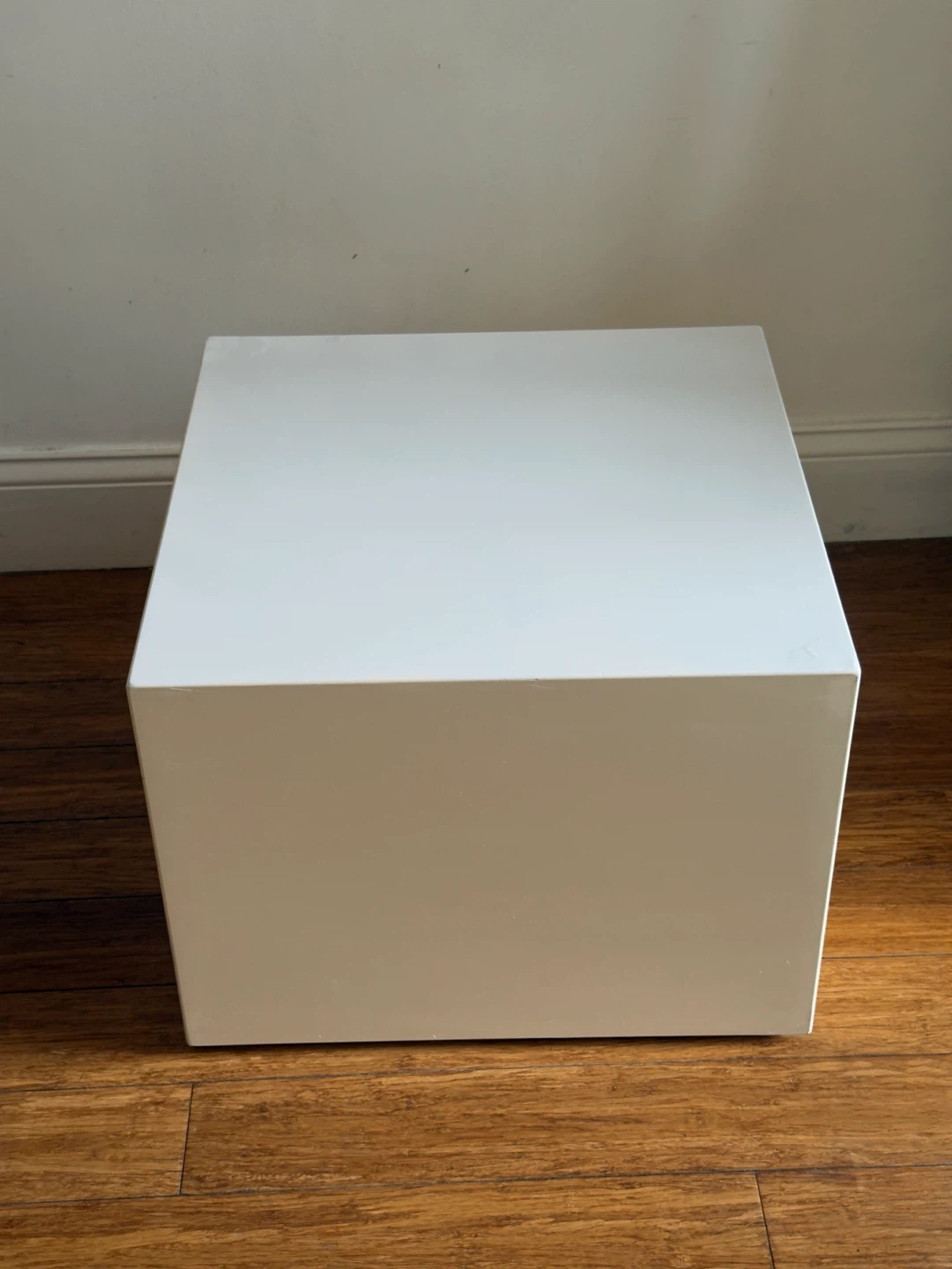 CB2 "City Slicker" White Cube Side Table - photo 2