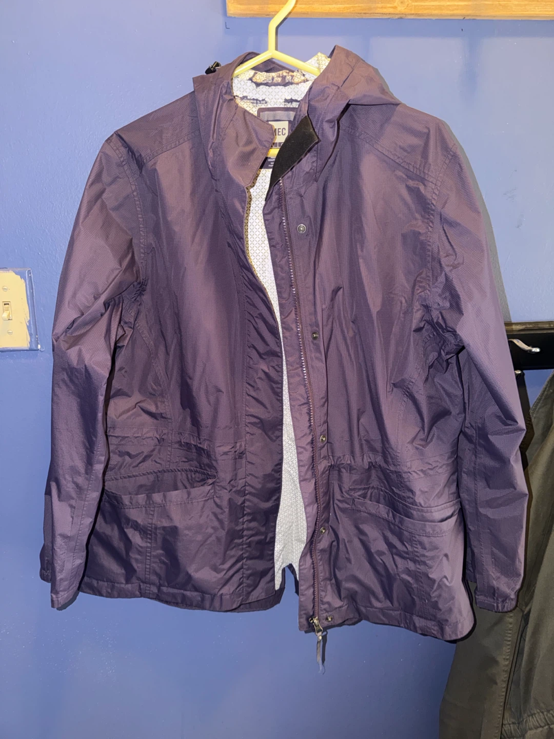 MEC Purple Lightweight Rain Jacket