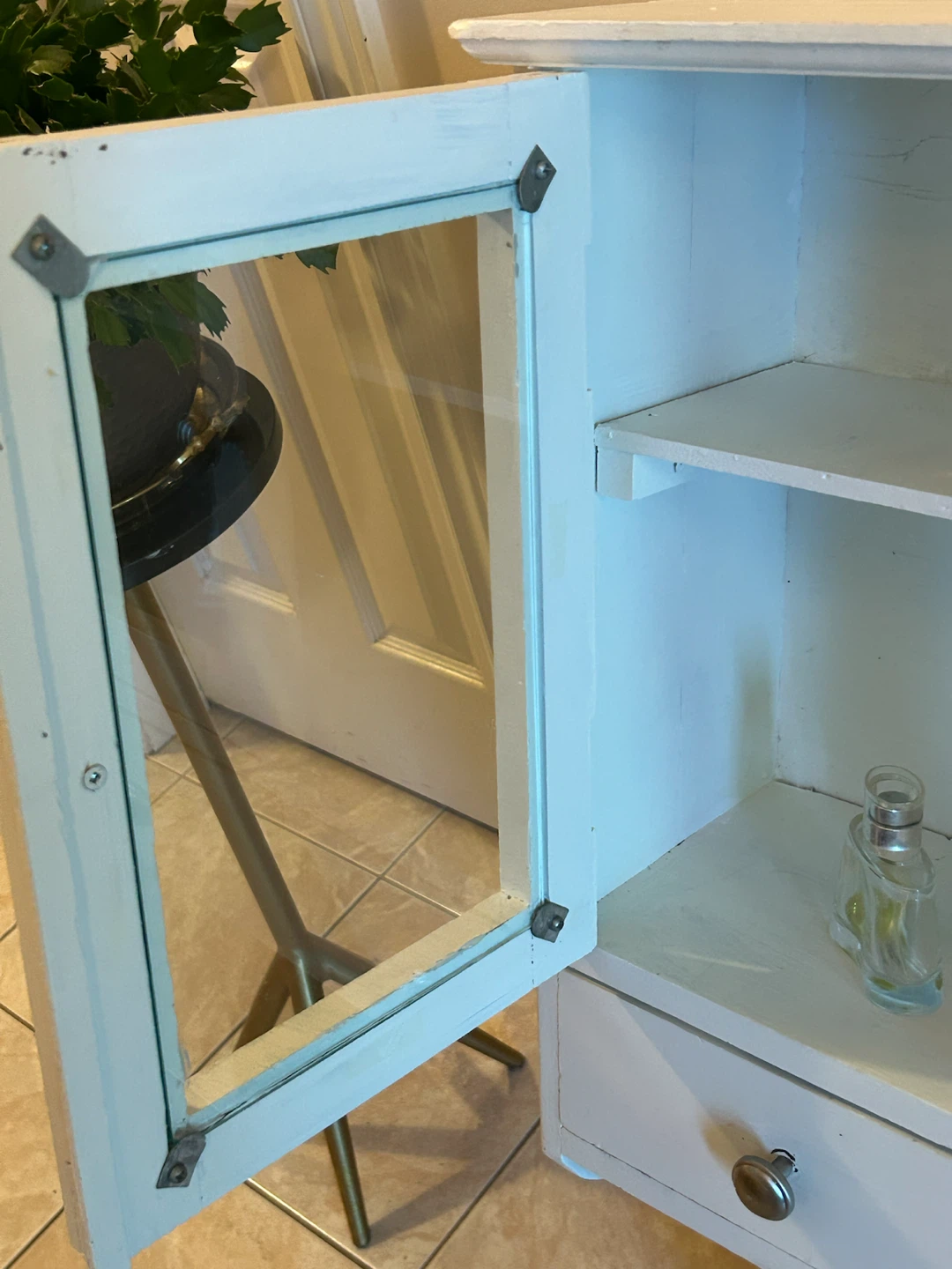 White Wall Cabinet with Glass Doors and Drawers - photo 3