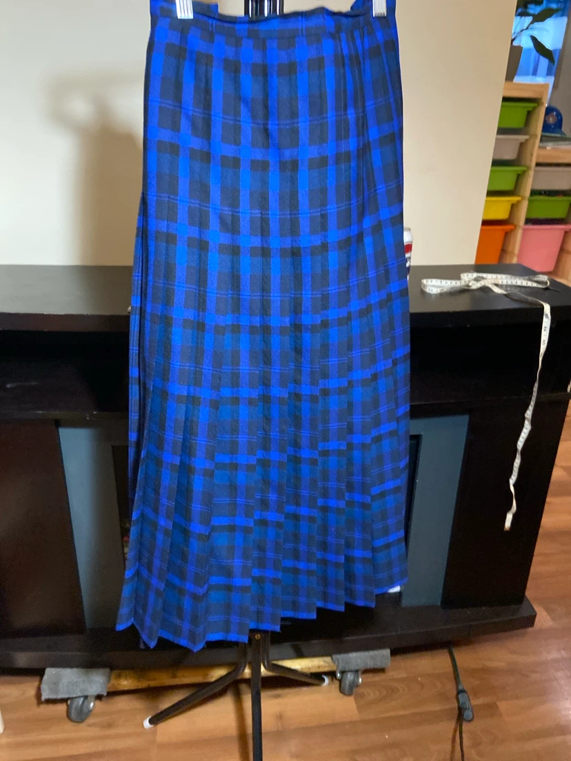 Yves Venet Pleated Plaid Wool Skirt - photo 2