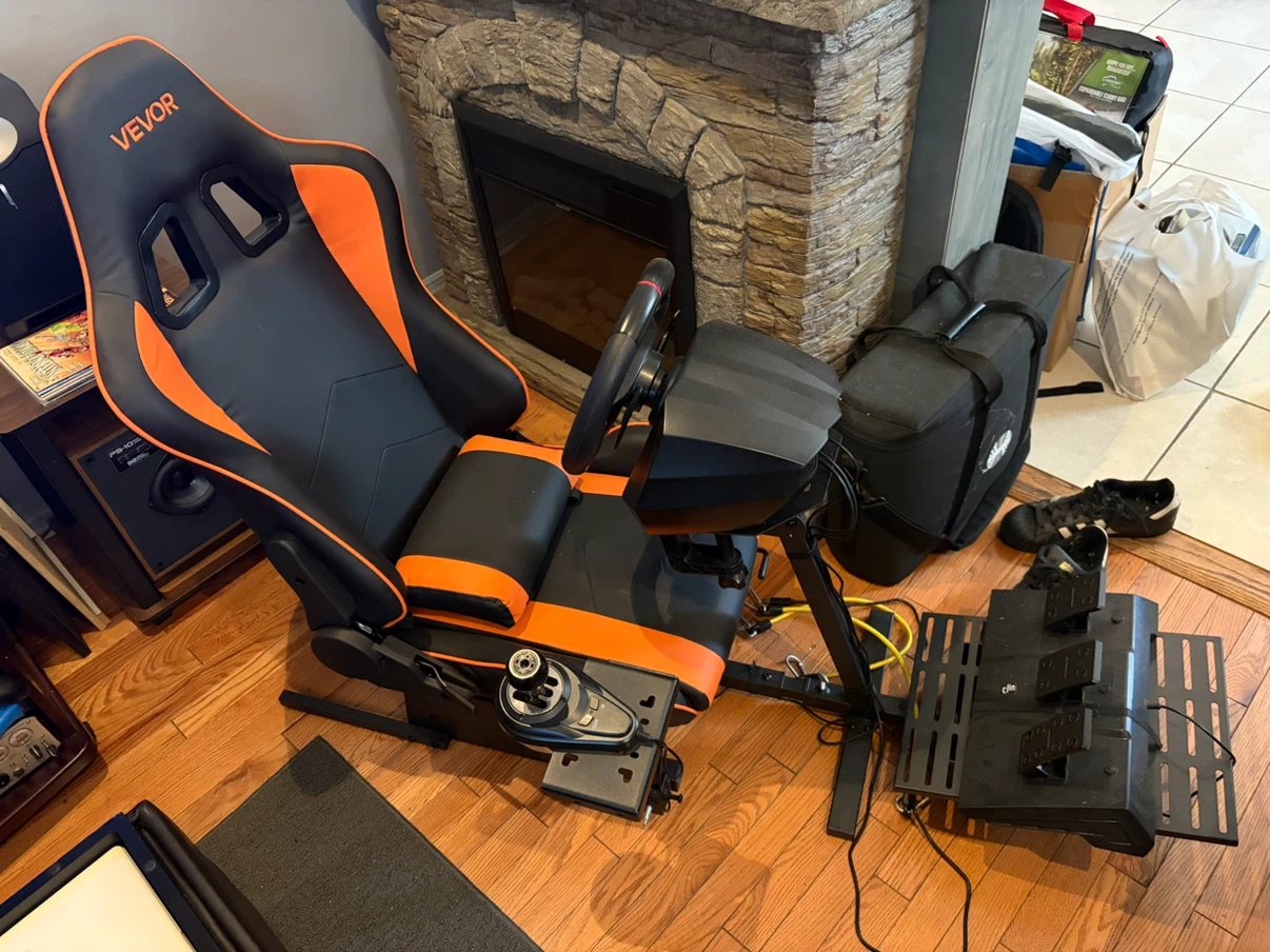 Vevor Gaming Chair and steering Wheel Combo