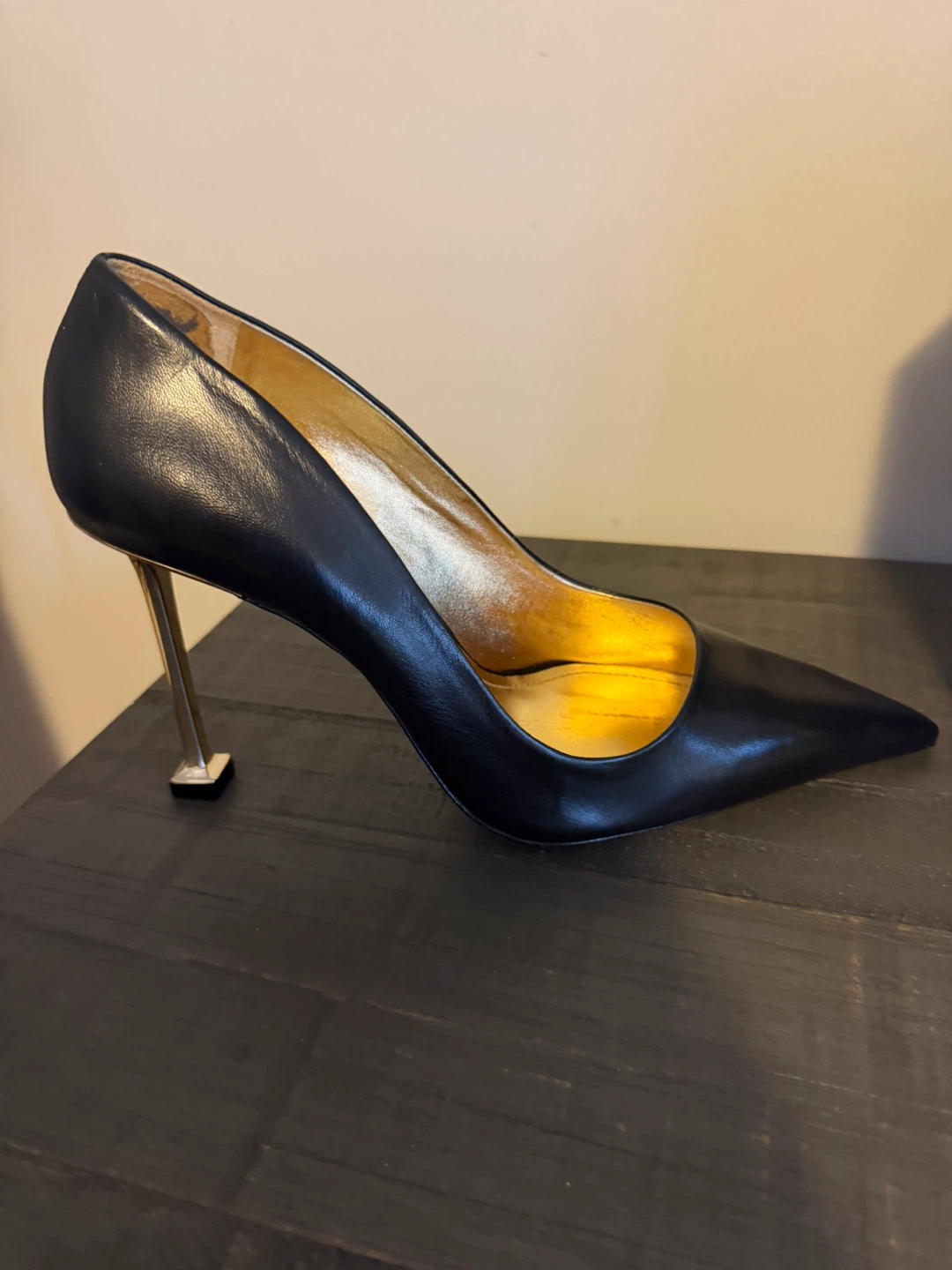 Schultz Woman’s Heels