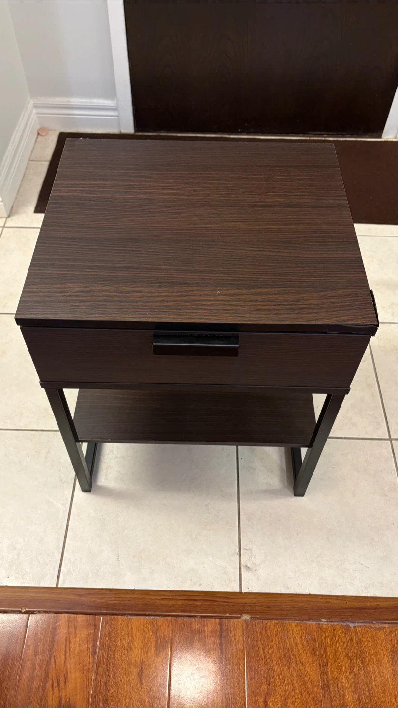 Set of 2 Modern Nightstands / Bedside Tables - photo 3
