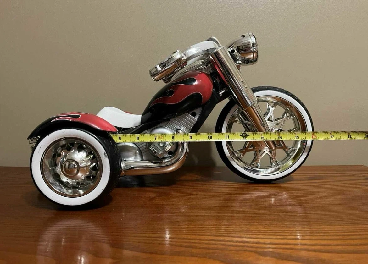 VINTAGE BRATZ MOTORBIKE & GREEN VIPER CAR (Read description) - photo 4