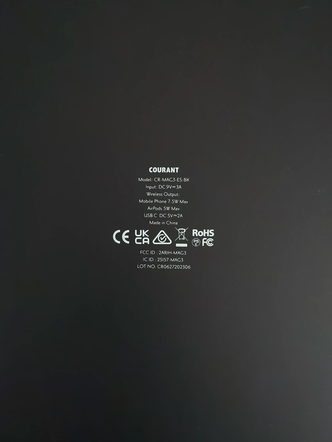 COURANT CR-MAG3-ES-BK Wireless Charging Pad - photo 2
