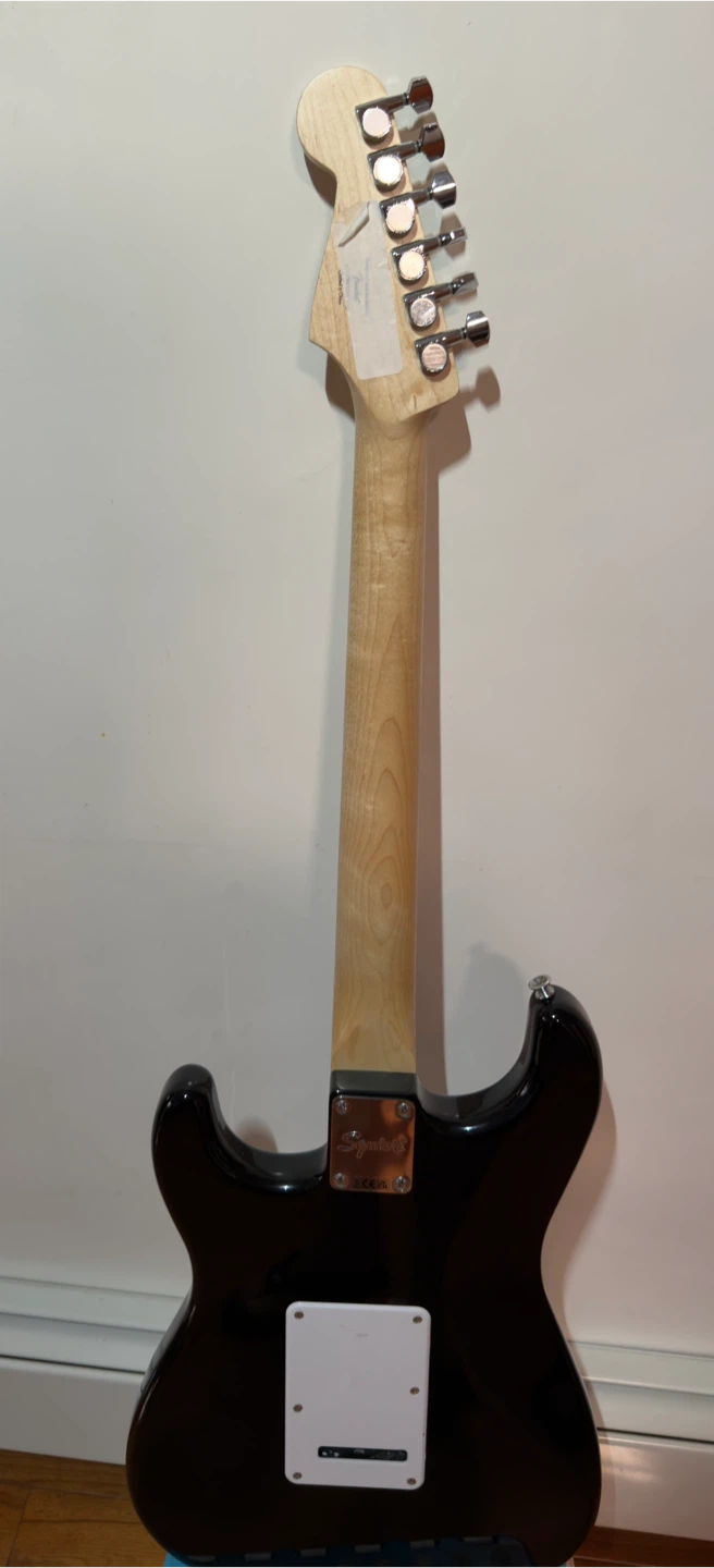 Squier Stratocaster Electric Guitar - photo 4
