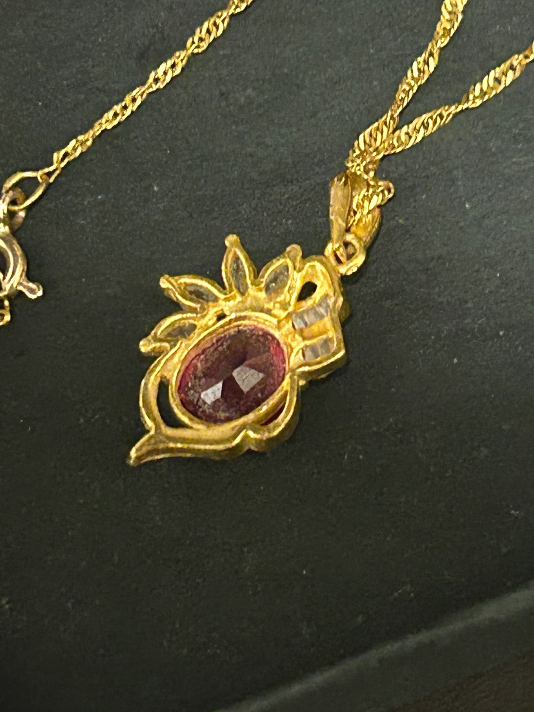 21k Gold Chain Necklace with Ruby Pendant - photo 3