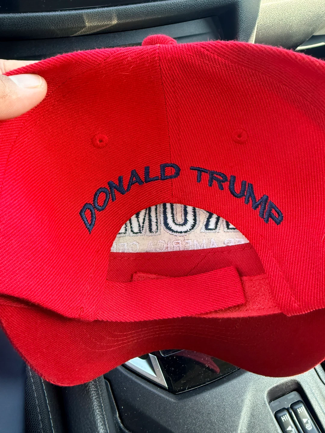DONALD TRUMP KEEP AMERICA GREAT 2020 HAT - photo 3