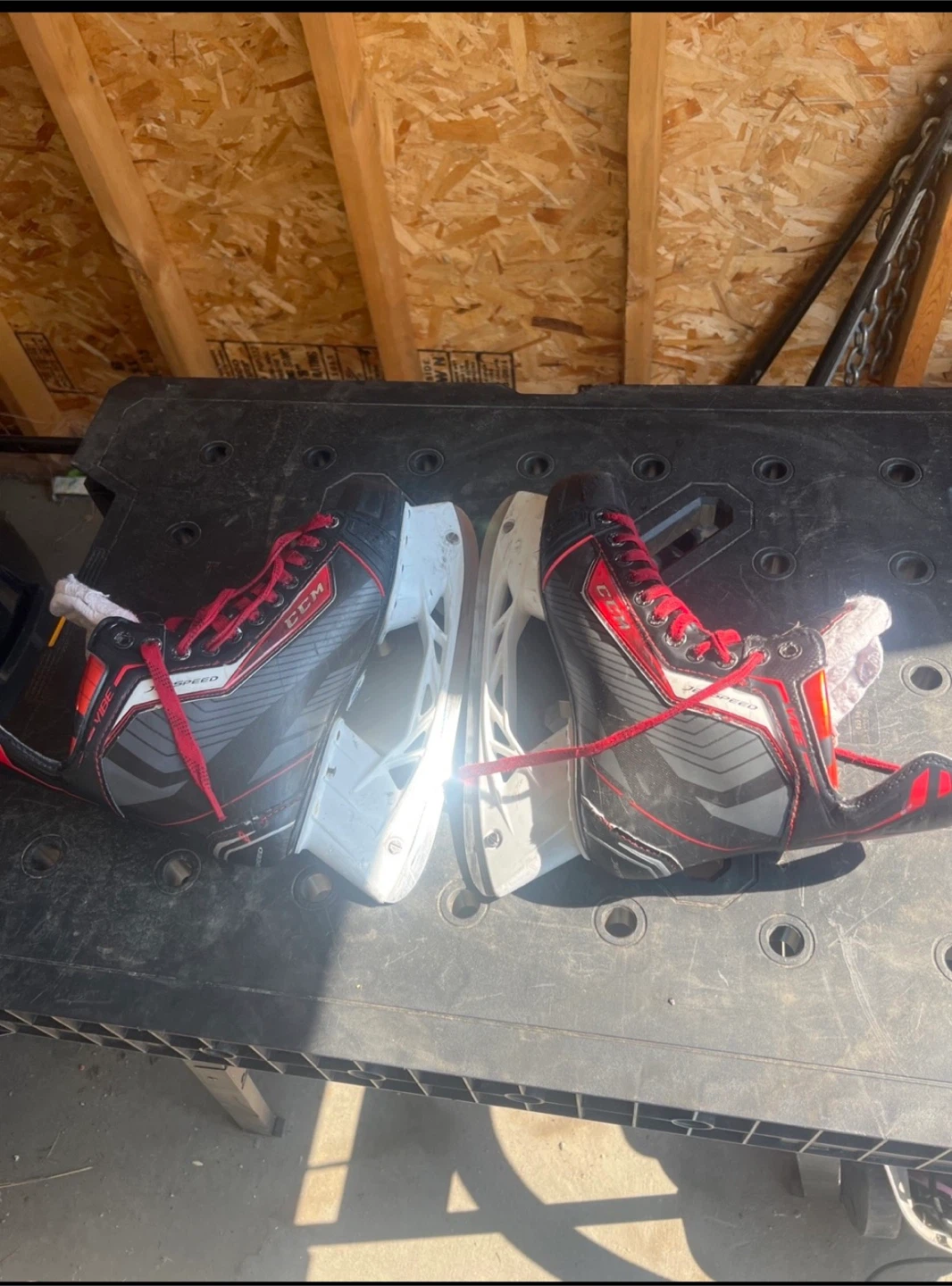 CCM jetspeed hockey skates size 9