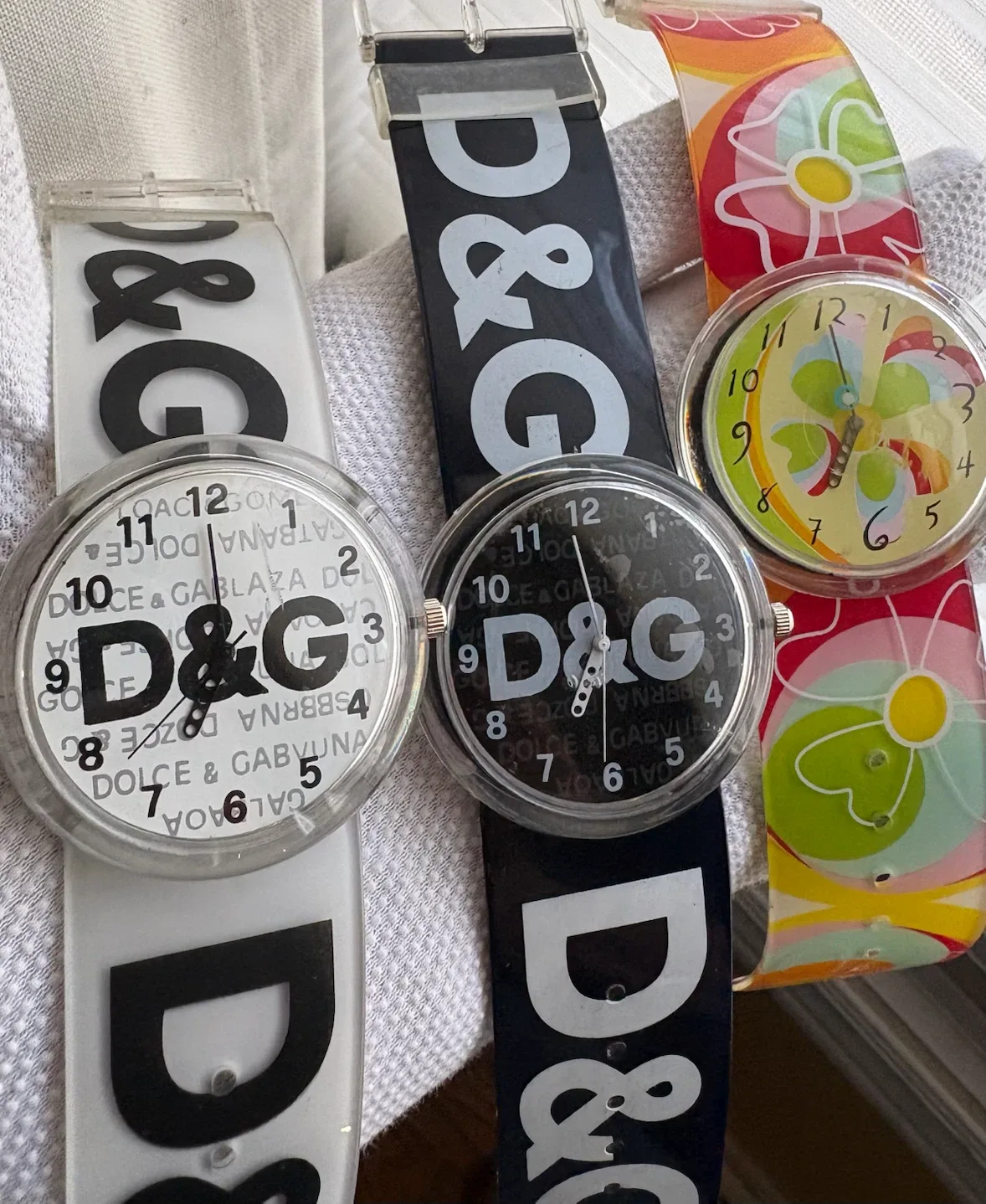 Fashion Quartz Watches - Set of 3. Large 47mm size each. - photo 2