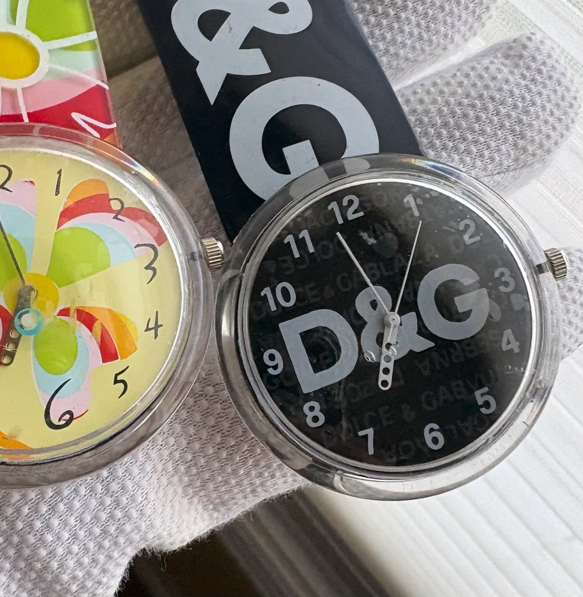 Fashion Quartz Watches - Set of 3. Large 47mm size each. - photo 5