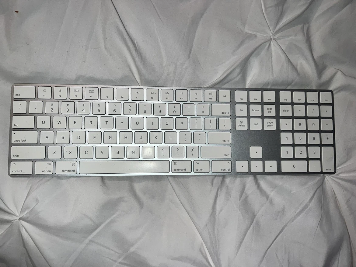 Apple Magic Keyboard