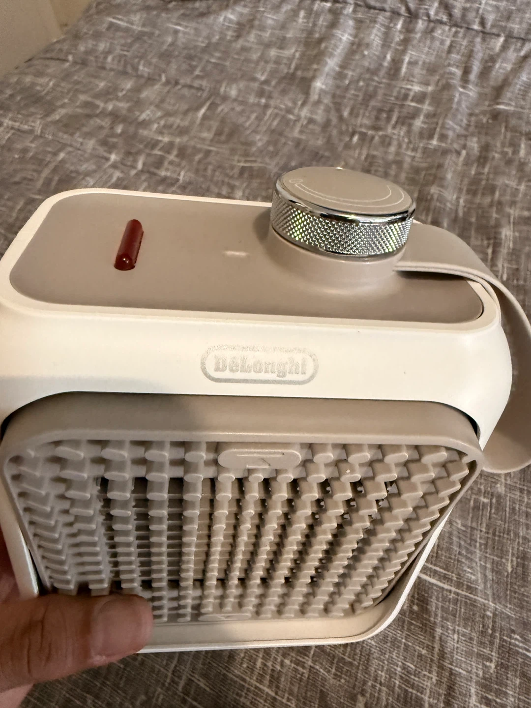 DeLonghi Portable Fan Heater - photo 2