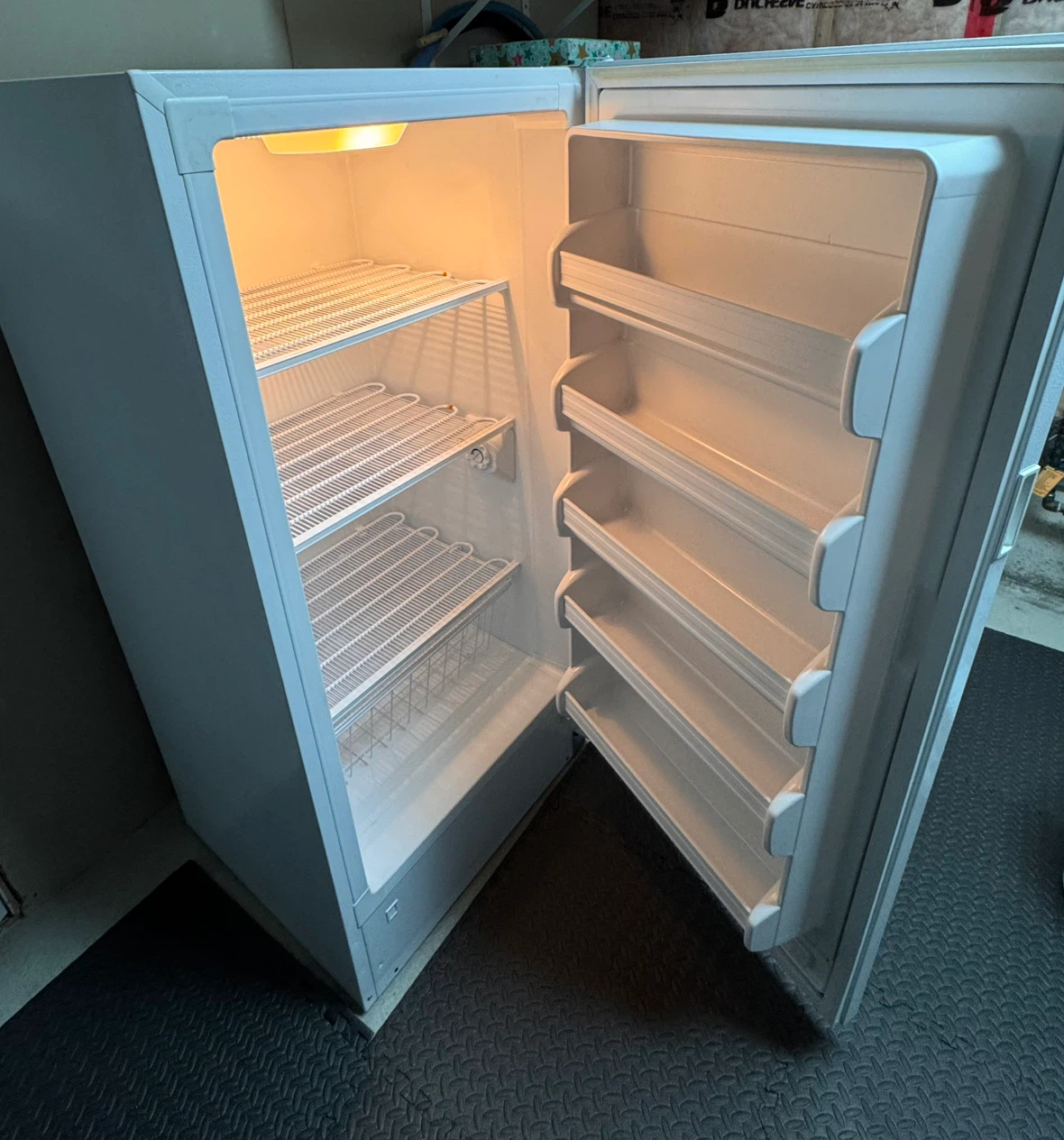 Frigidaire Upright Freezer FFU13M3HW2 - photo 3