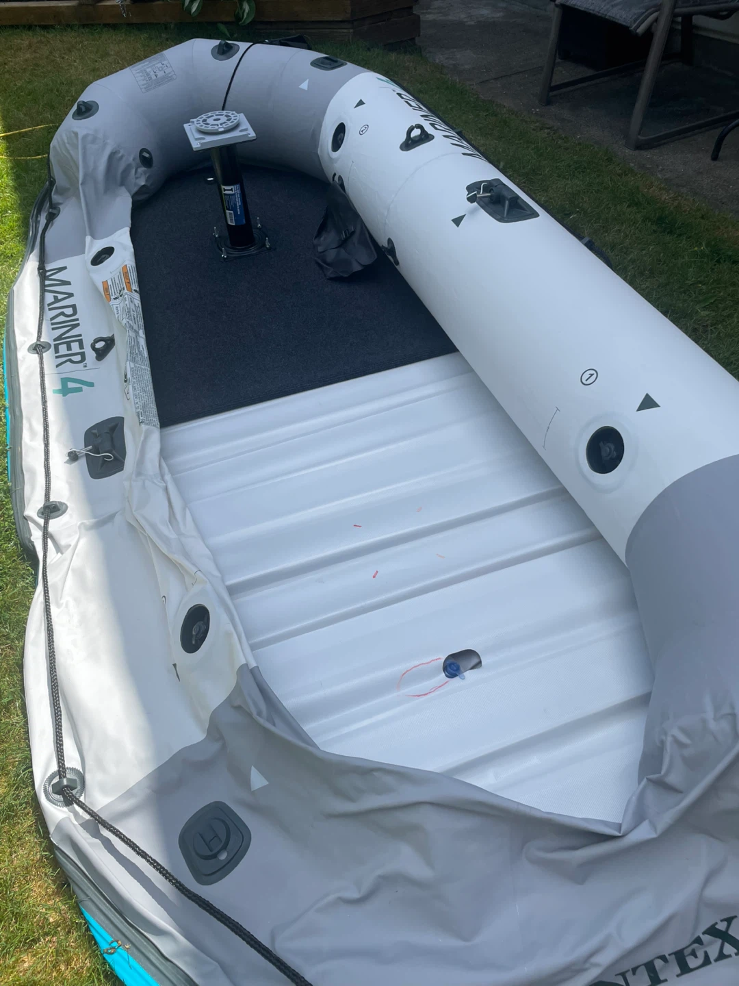 Intex Mariner 4 Inflatable Boat Set with Wheels - photo 5
