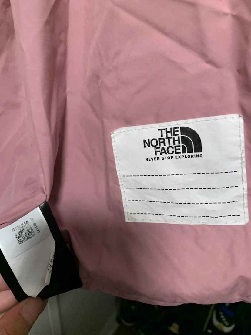 The North Face Puffer Jacket - Pink - photo 2