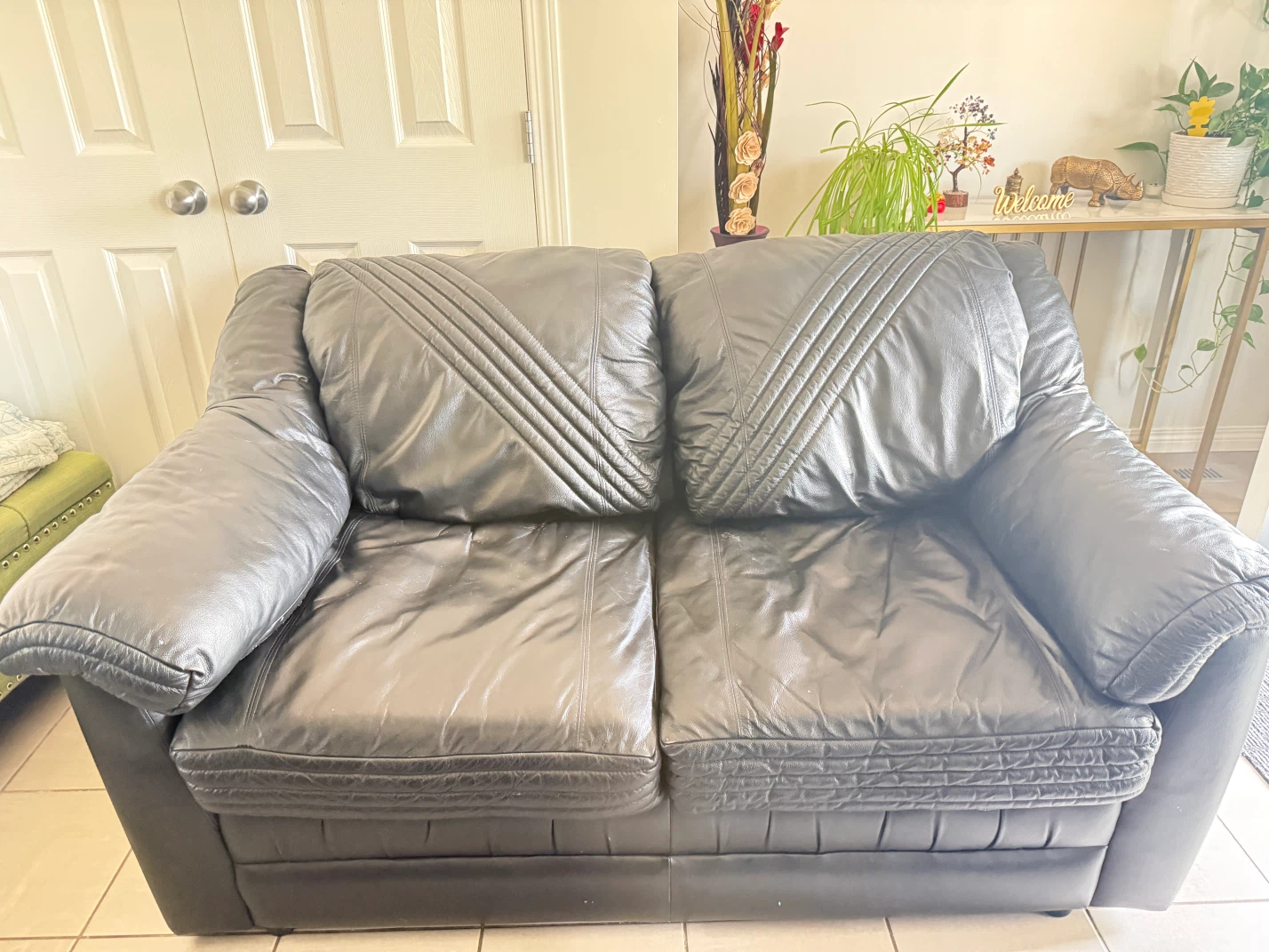 Black Leather Sofa - photo 2