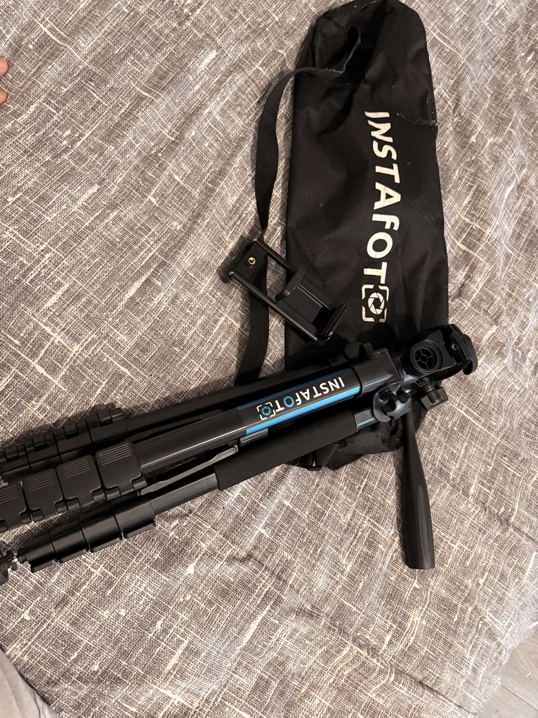 InstaFoto Tripod with Carrying Bag - photo 2