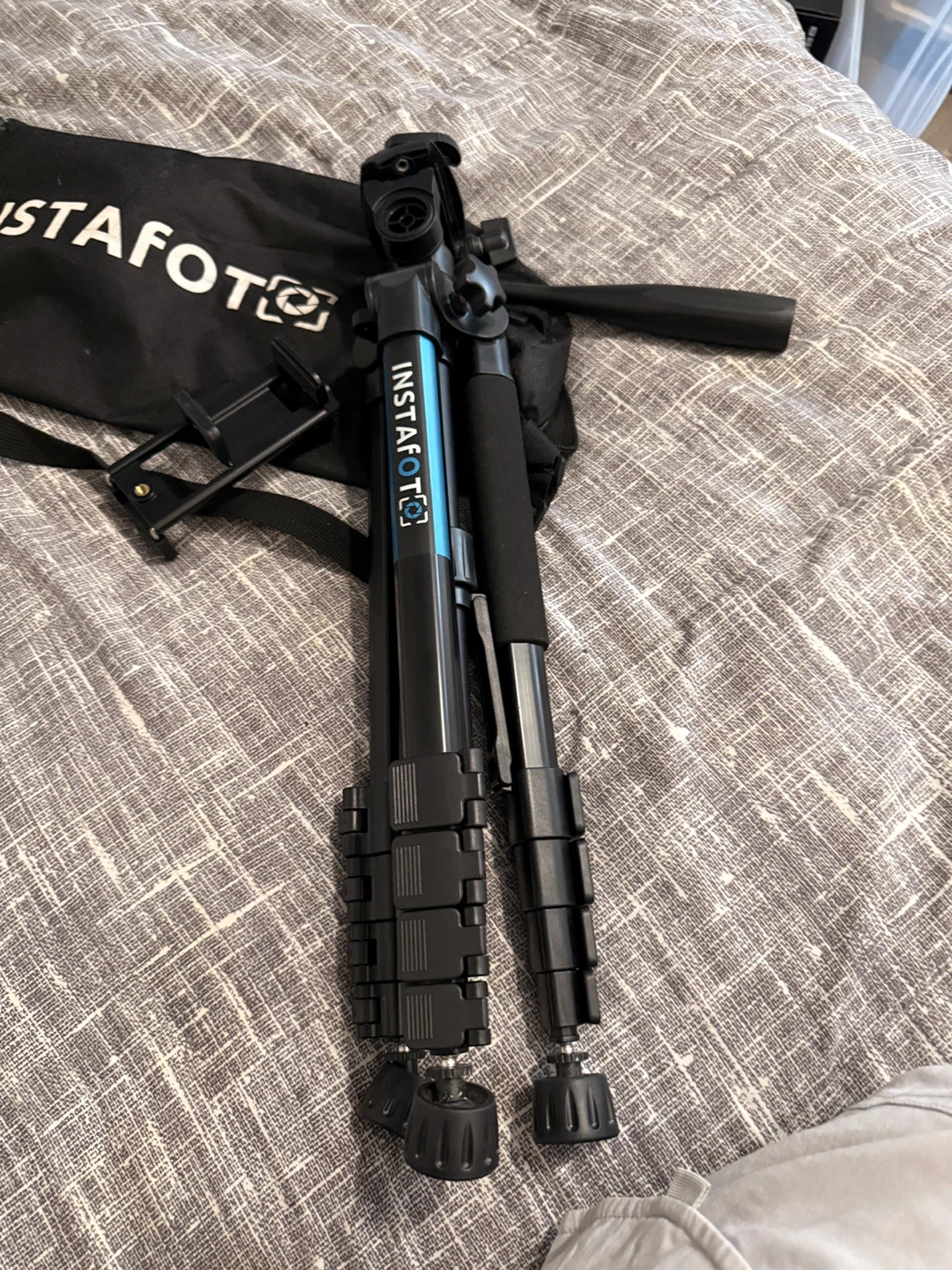 InstaFoto Tripod with Carrying Bag - photo 3