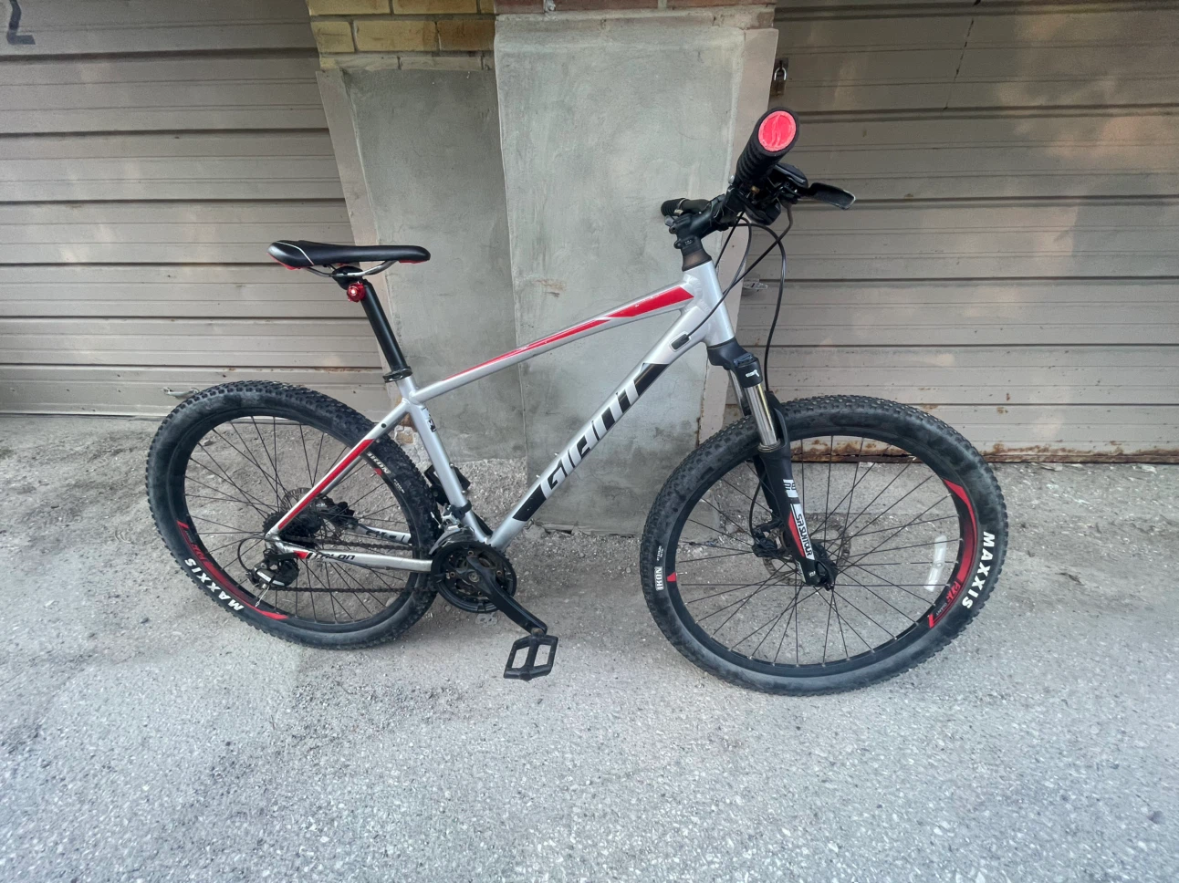 Giant Talon M Mountain Bike