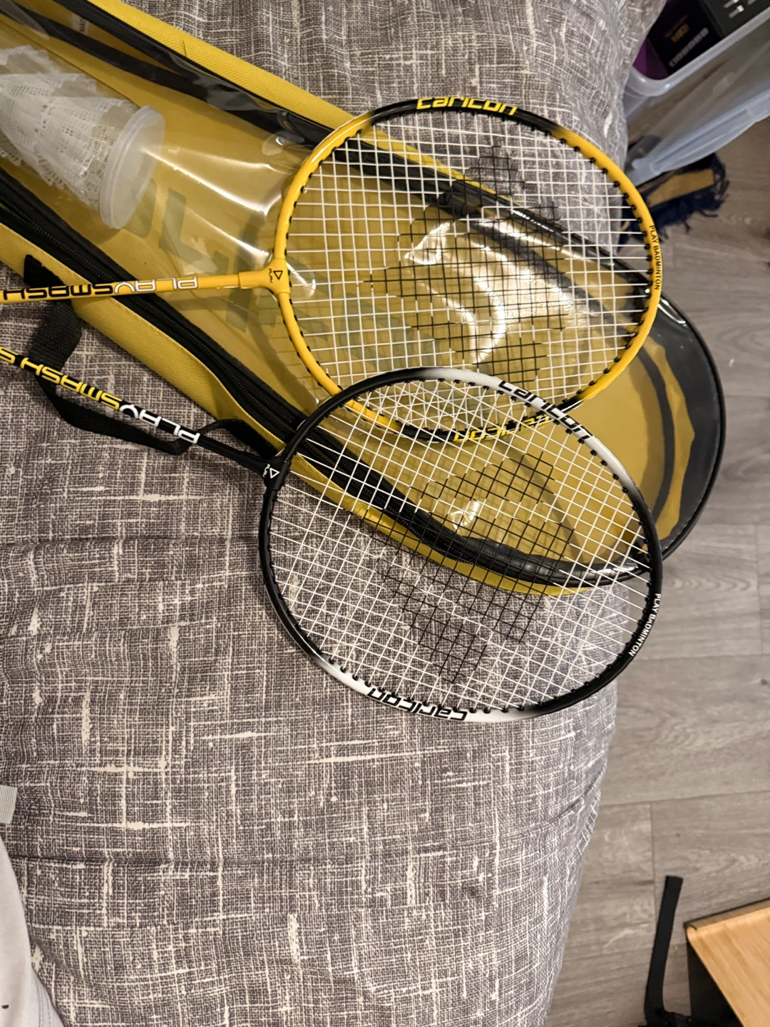Carlton Badminton Rackets Set with Bag and Shuttles - photo 2