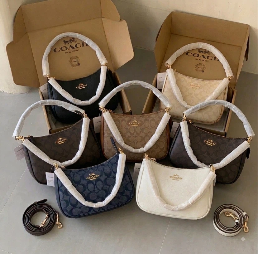 New Woman’s Coach Purse