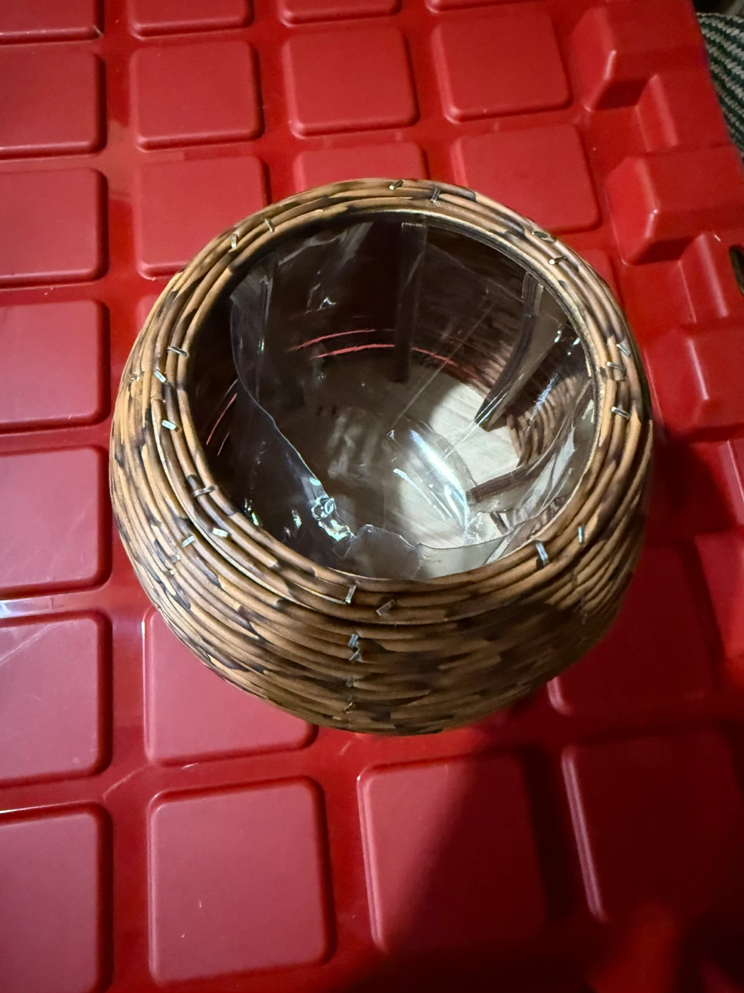 Wicker Planter Basket with Wooden Legs - photo 2