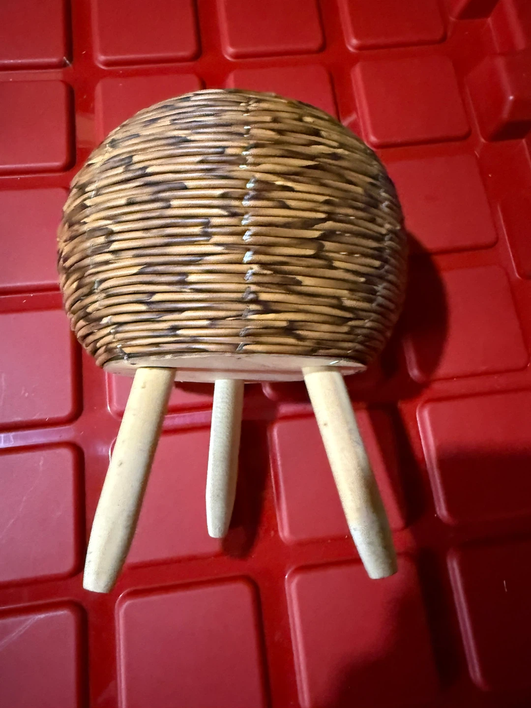 Wicker Planter Basket with Wooden Legs - photo 3