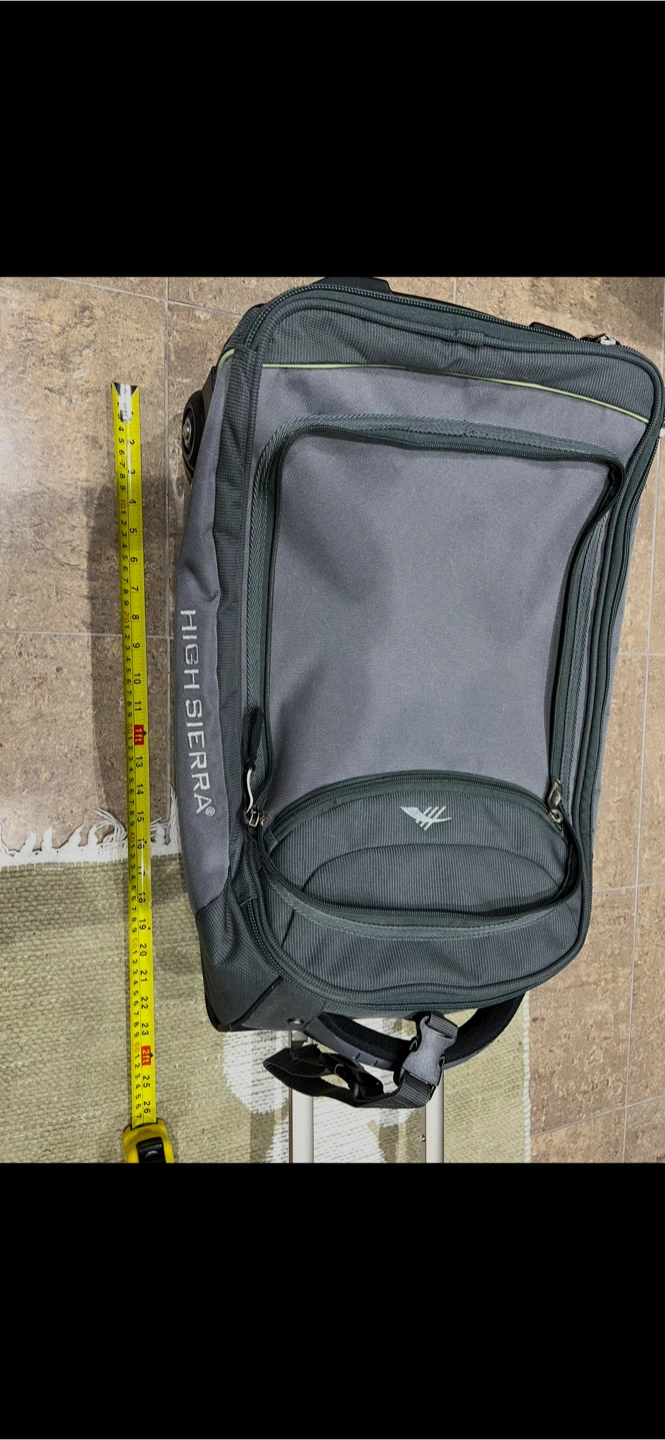 High Sierra Rolling Duffle Bag - photo 4
