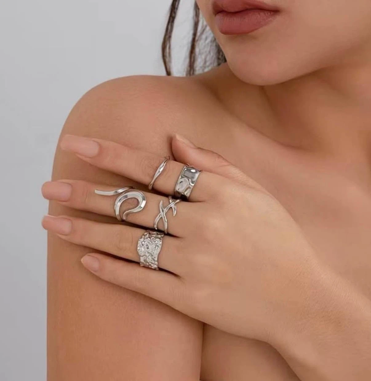 Silver Sculptural Ring Set – 5 Pieces - photo 4