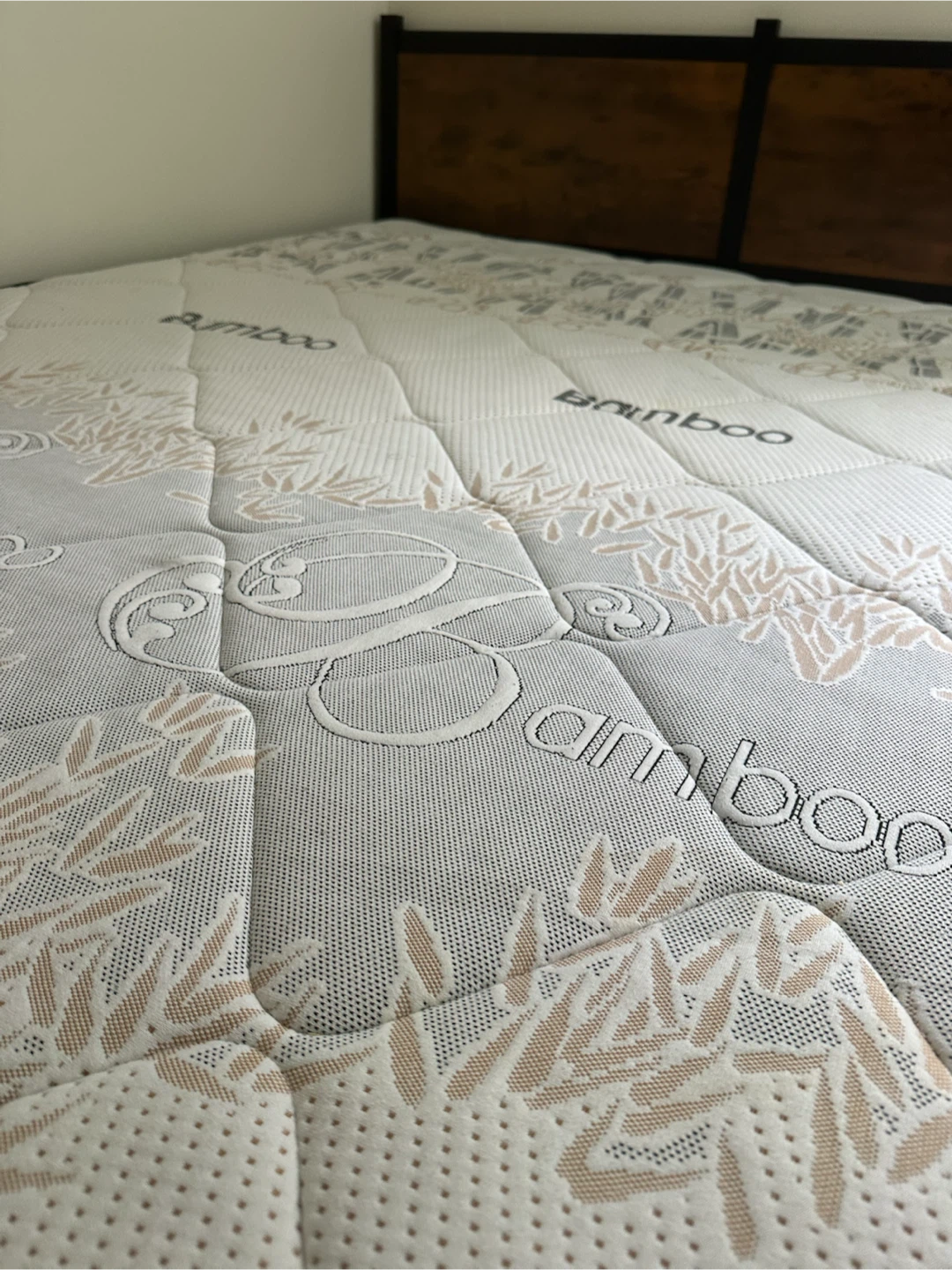 Queen Mattress with Bed Frame - photo 3